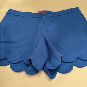 Lilly Pulitzer blue buttercup shorts